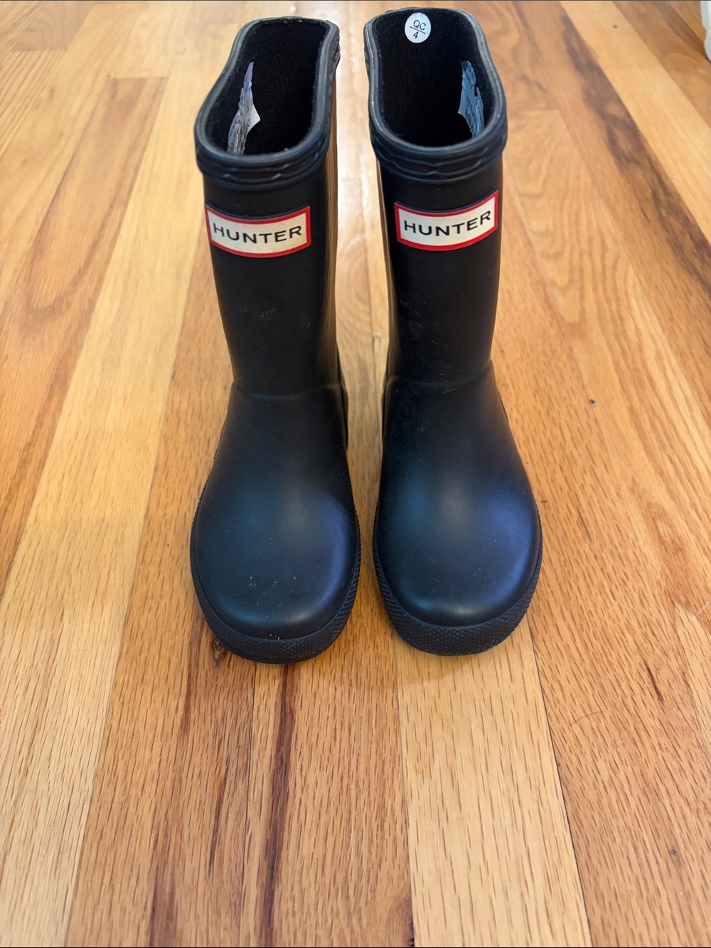 Hunter Kids Black Rain Boots with Red Logo Trim